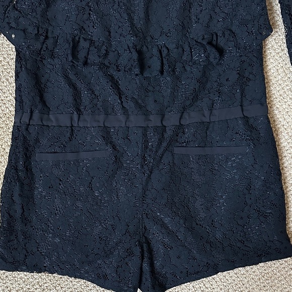 David Lerner Black Lace Long Sleeve Romper Dressy Night Out One-Piece Size S NWT - Picture 7 of 7